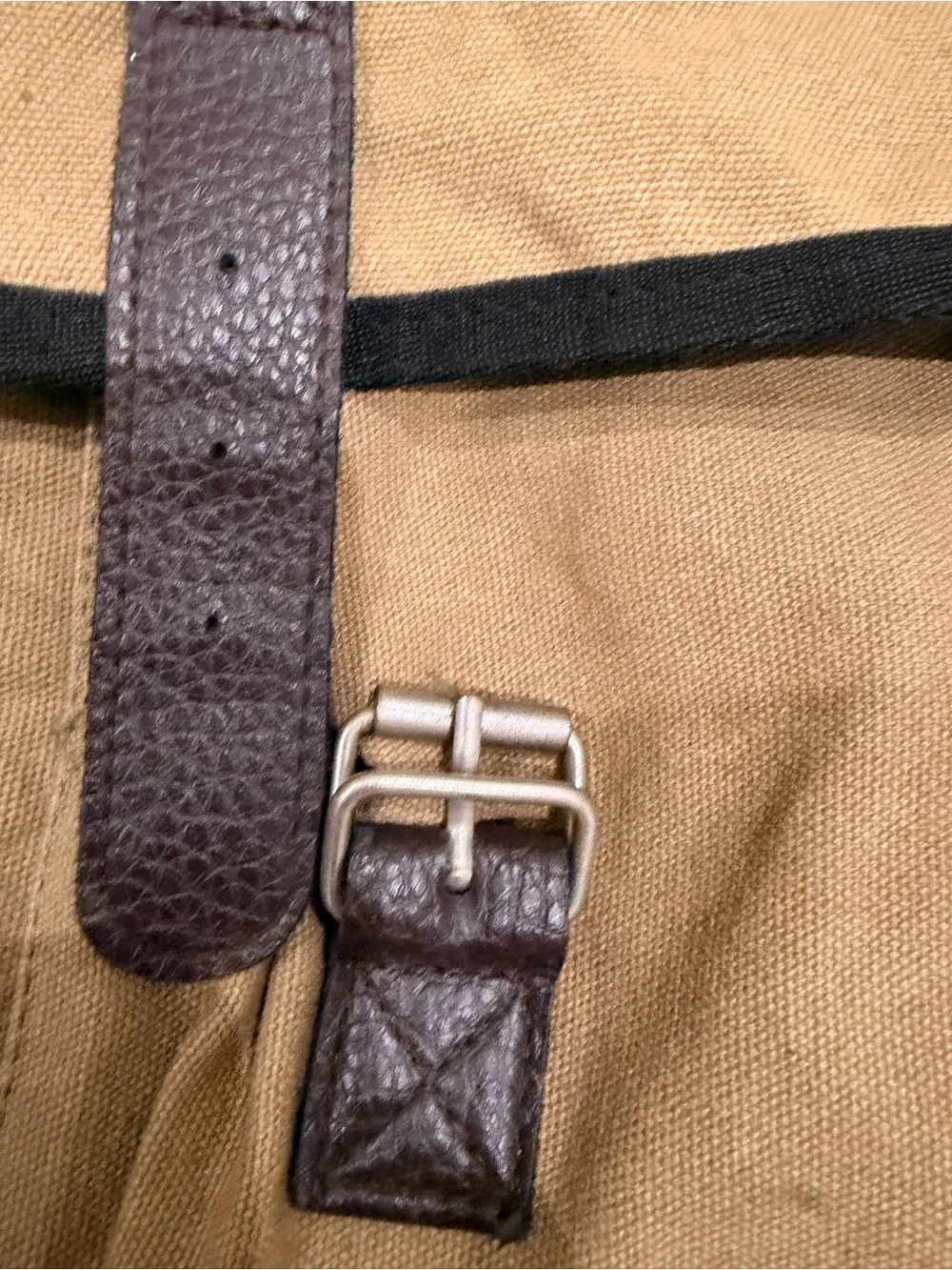 N/A tan canvas